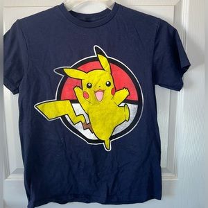Pokémon medium shirt